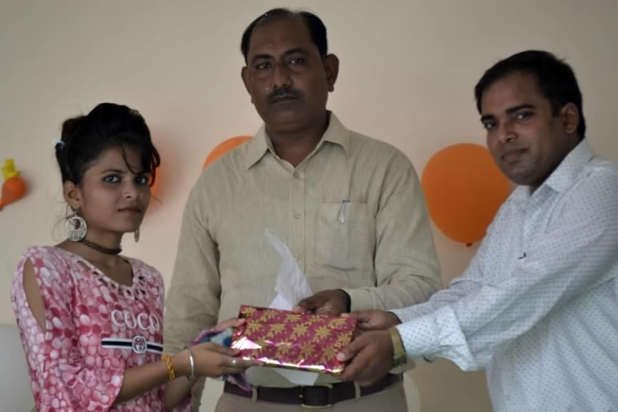 Shri Kashi Chandradev Polytechnic Azamgarh Teacher's Day Celebration photo 8